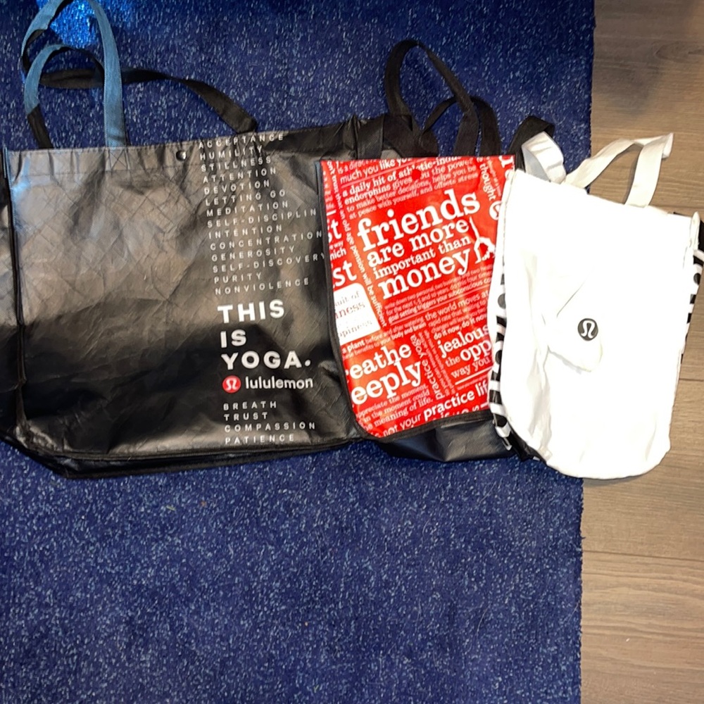 lululemon reusable bags